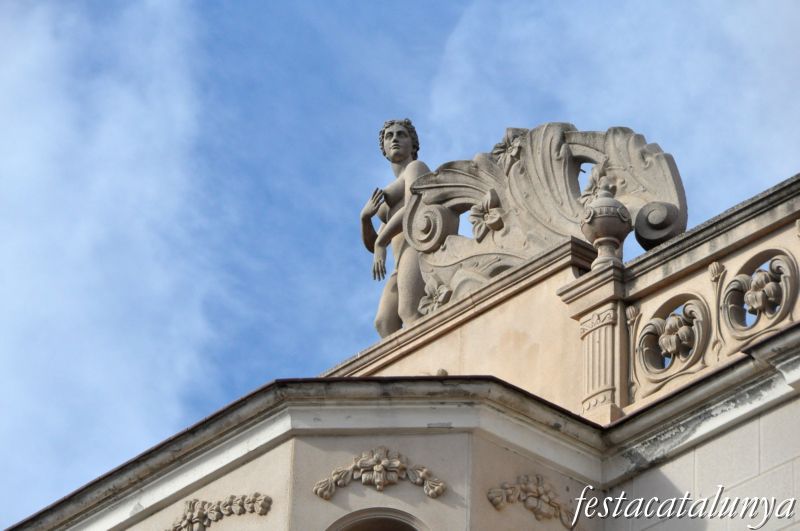 Sant Quirze del Vallès - Plaça Font de les Morisques
