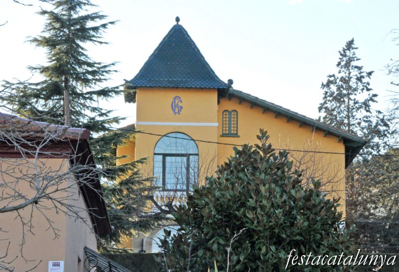 Sant Quirze del Vallès - Cases Modernistes a les Fonts (C. Magnòlies, núm. 2)