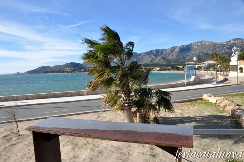 Mirador de la Plaça de la Marina al'Hospitalet de l'Infant