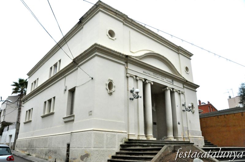 Canet de Mar - Passeig de la Misericòrdia(Biblioteca Pere Gual i Pujadas)