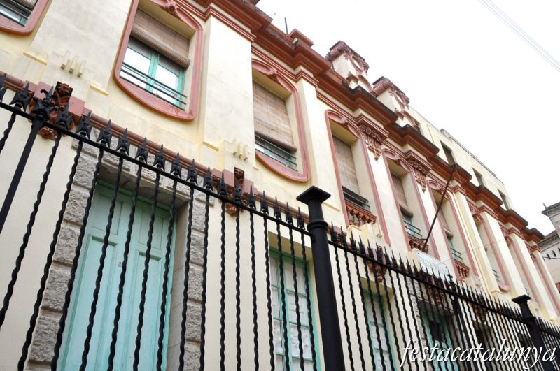 Canet de Mar - Col·legi Yglesias