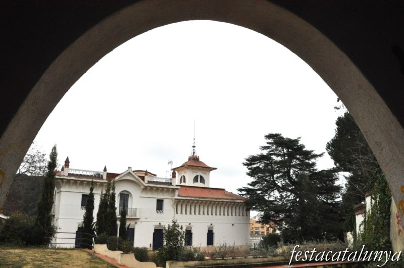 Villa Flora de Canet de Mar ***