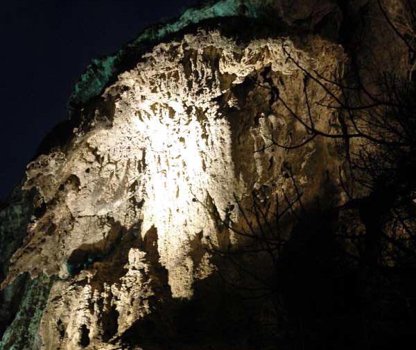 Coves i avencs del Mamut i Cova Dakotes a Cabrera d'Anoia