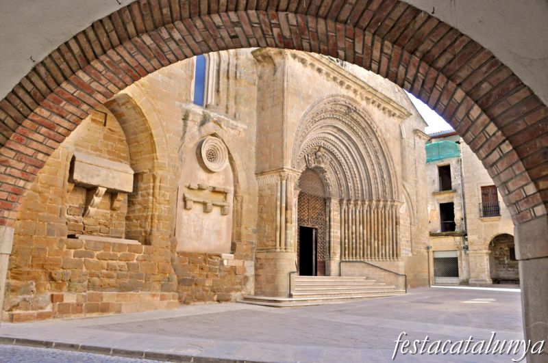 Agramunt - Portalada església parroquial de Santa Maria