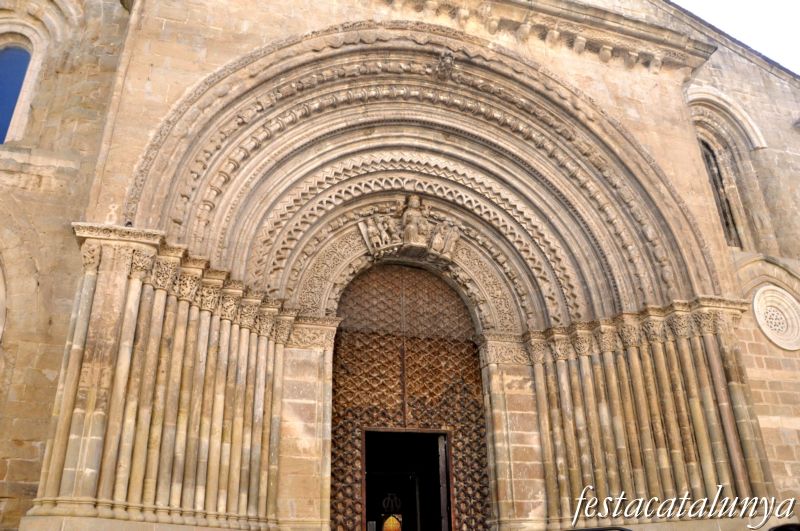 Agramunt - Portalada església parroquial de Santa Maria