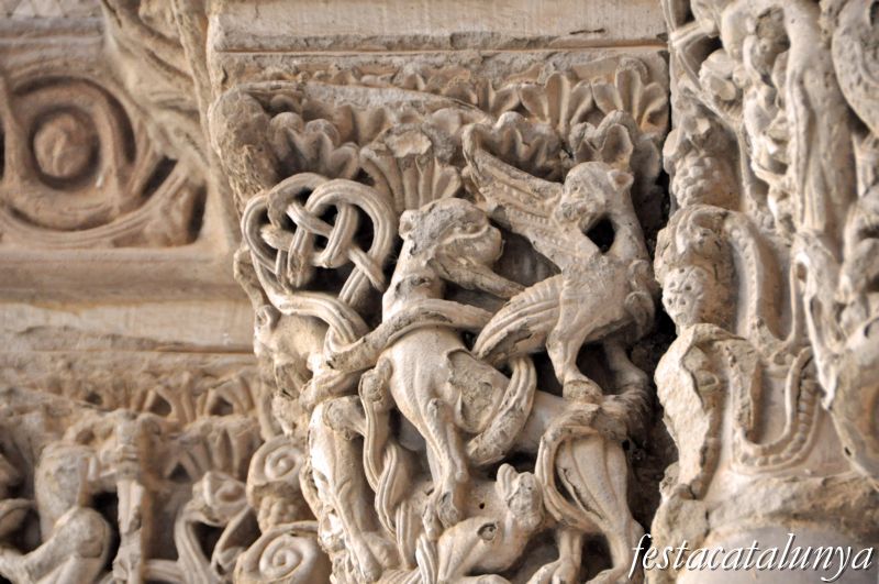 Agramunt - Portalada església parroquial de Santa Maria