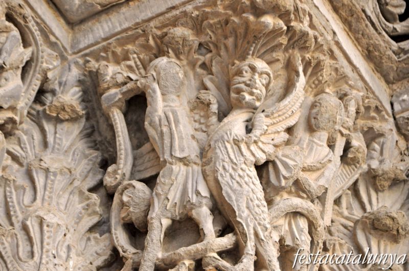 Agramunt - Portalada església parroquial de Santa Maria