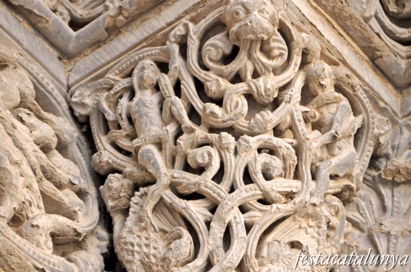 Agramunt - Portalada església parroquial de Santa Maria