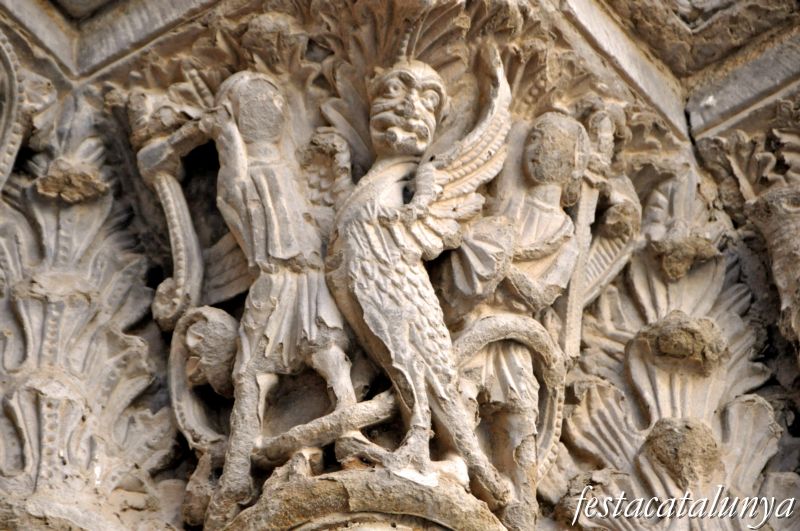 Agramunt - Portalada església parroquial de Santa Maria