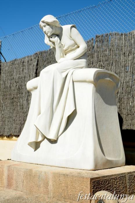 Arenys de Mar - Hipogeu de la família Mundet