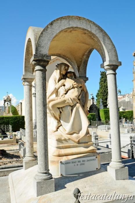 Arenys de Mar - Hipogeu de la família Solà-Vinardell