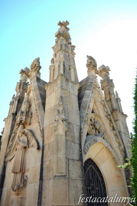 Arenys de Mar - Panteó d’Iu Bosch