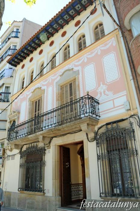 Arenys de Mar - Can Montal o casa natal del Pare Fita