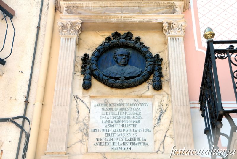 Arenys de Mar - Can Montal o casa natal del Pare Fita