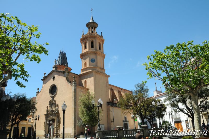 Església parroquial de Santa Maria d'Arenys de Mar ***