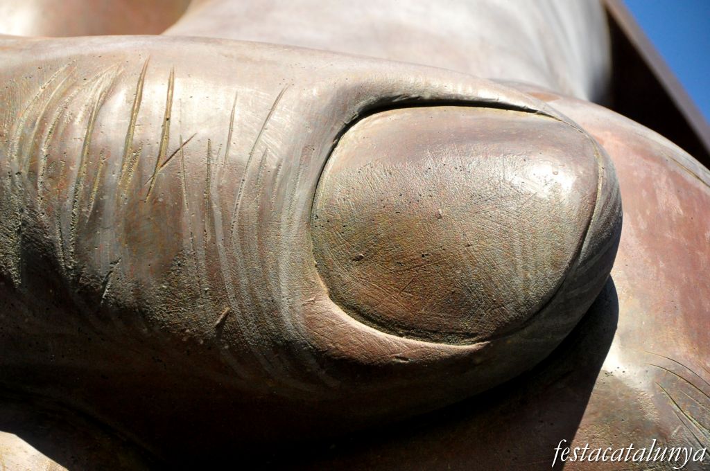 Escultura Amor a Almenar