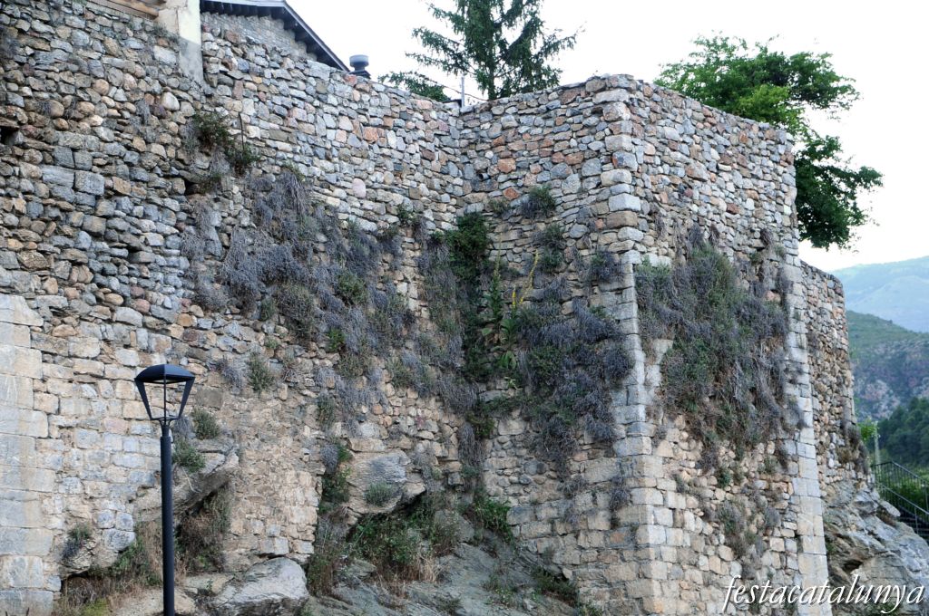 Bellver de Cerdanya - Muralles