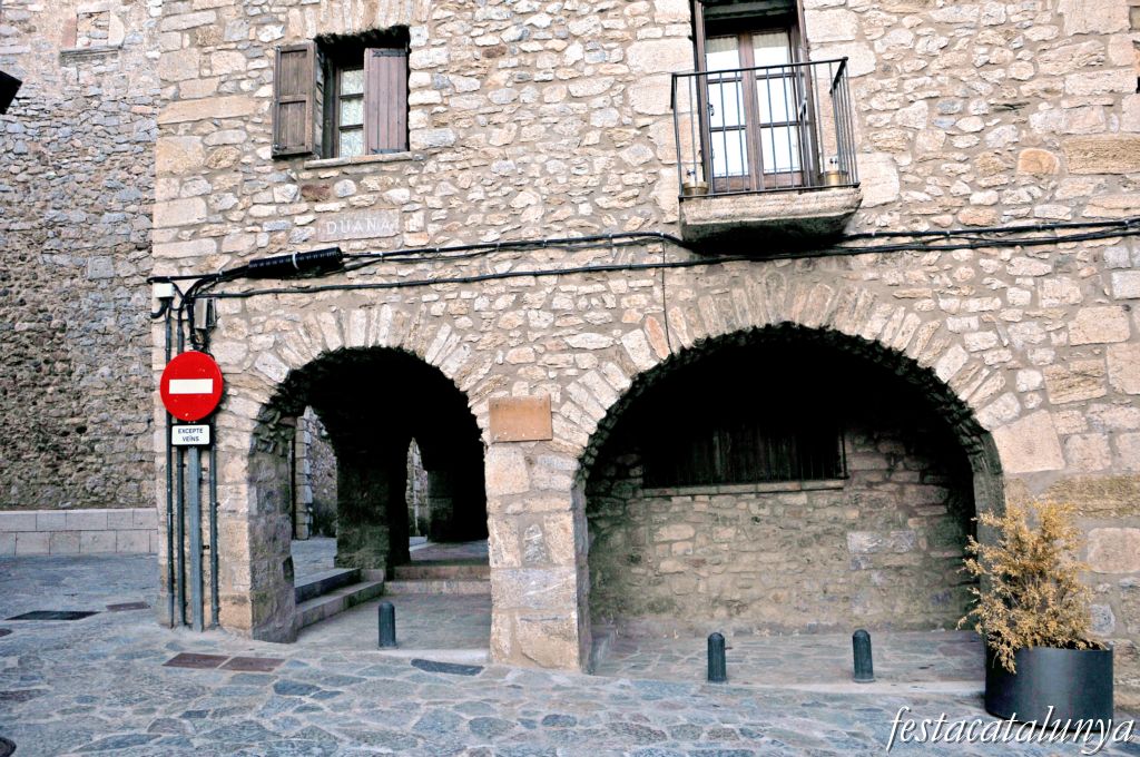 Bellver de Cerdanya - Plaça Major