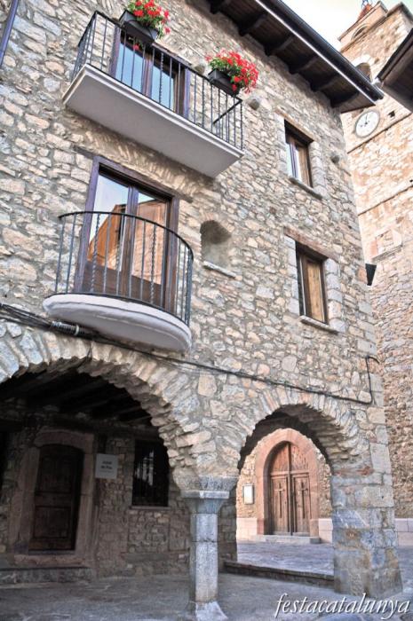 Bellver de Cerdanya - Plaça Major