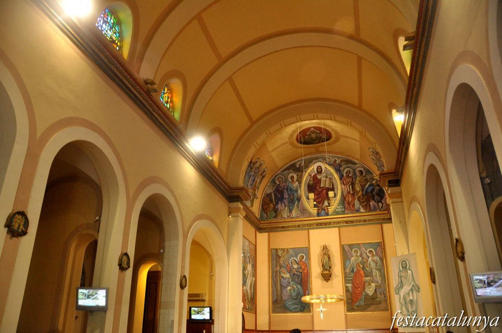 Esplugues de Llobregat - Conjunt Històric del Turó de la Sagrera - Església Parroquial de Santa Magdalena