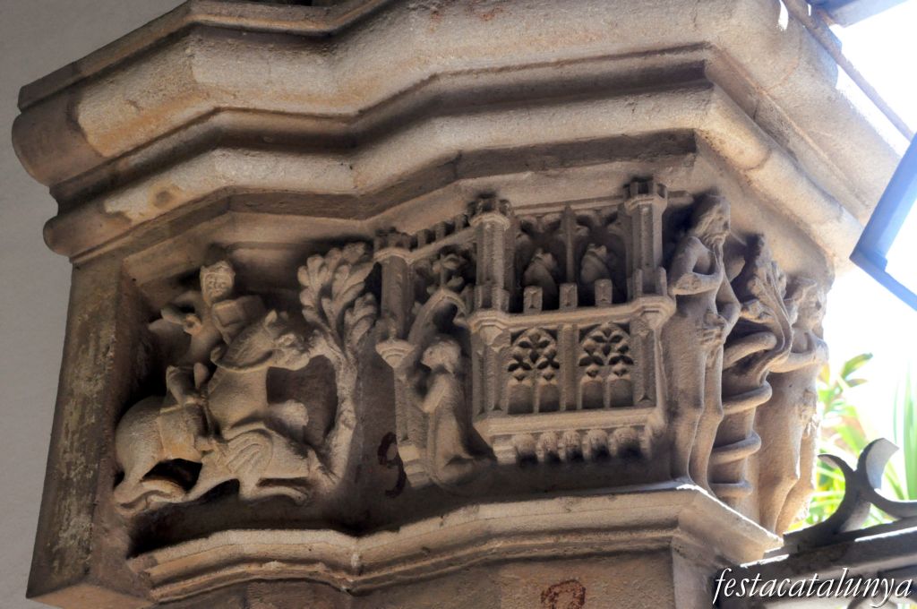 Esplugues de Llobregat - Monestir de Santa Maria de Montsió - Claustre