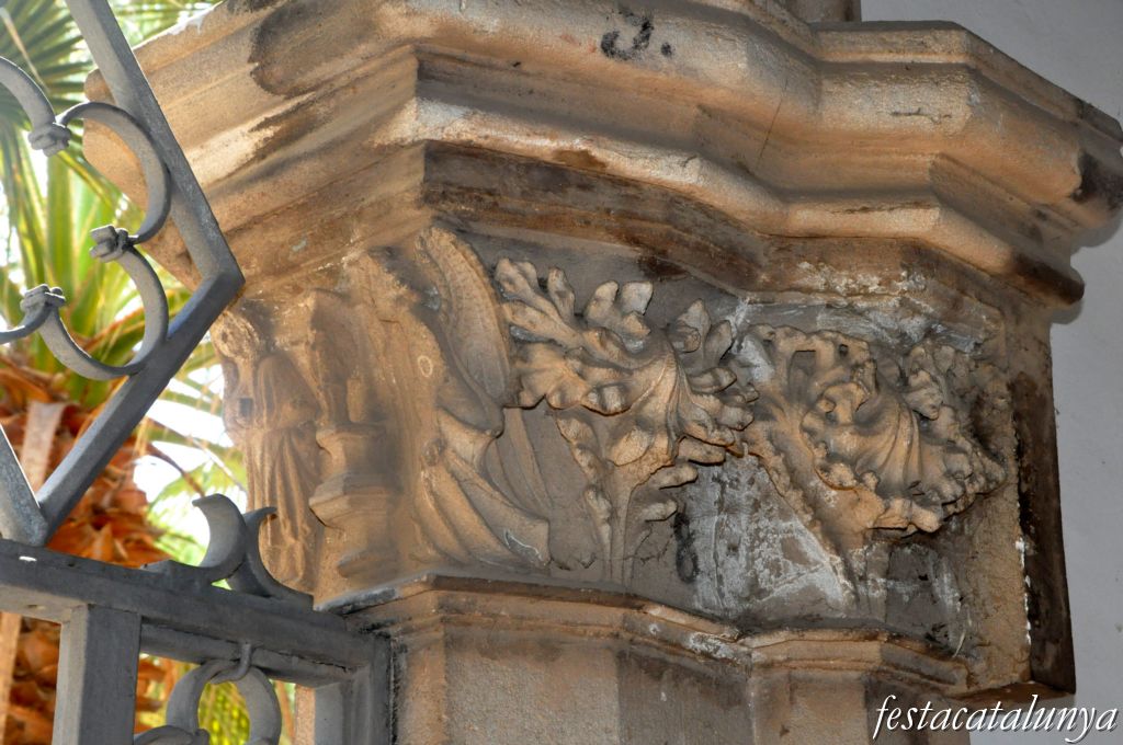 Esplugues de Llobregat - Monestir de Santa Maria de Montsió - Claustre