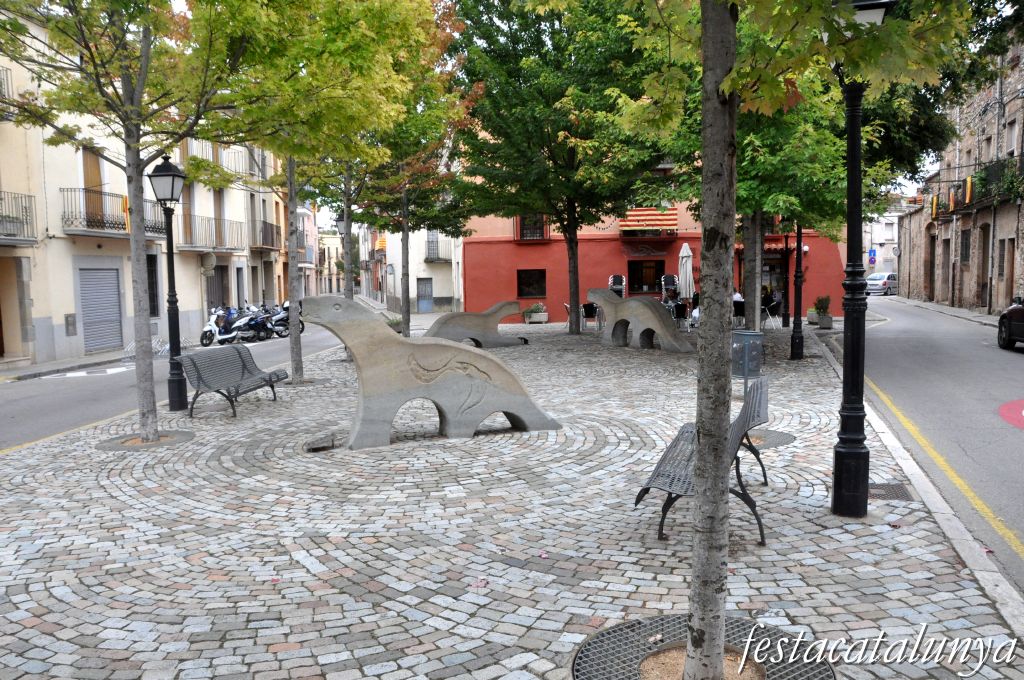Salt - Plaça de la Vila o de les Llúdrigues