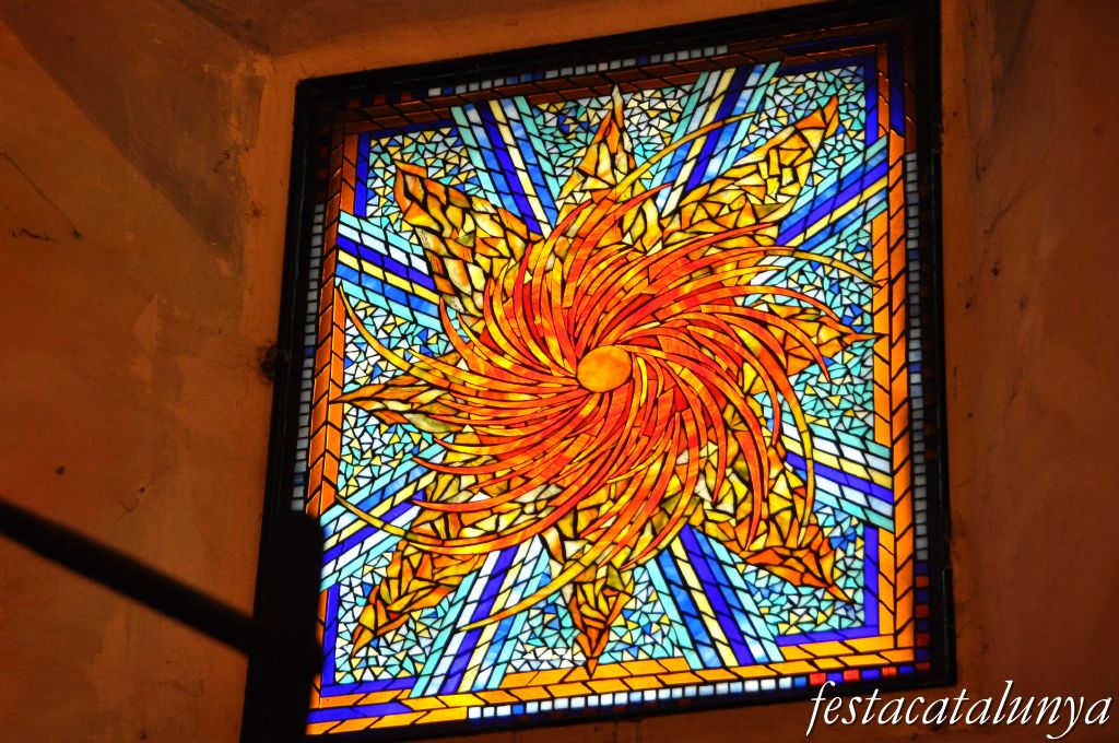 Sant Pere de Vilamajor - Església de Sant Pere (Vitrall He mirat aquesta terra)