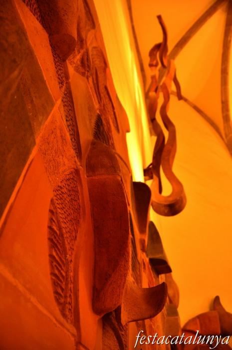 Sant Pere de Vilamajor - Església de Sant Pere (Al·legoria de Crist d’Albert Cubells)