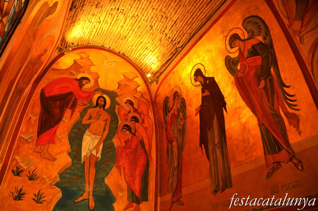 Sant Pere de Vilamajor - Església de Sant Pere (Murals del Baptisteri de Raül Galusca)