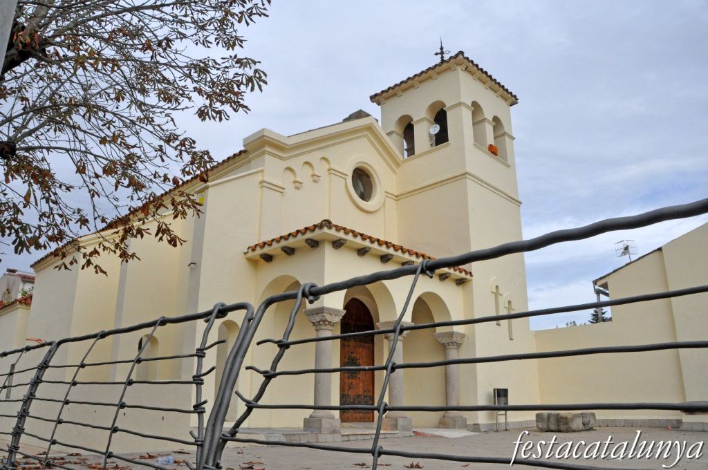 Llinars del Vallès - Mas Bagà (Capella de la Santíssima Trinitat)