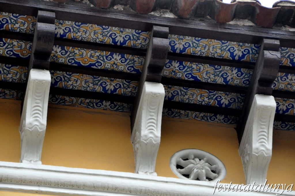 Llinars del Vallès - Plaça de Santa Maria