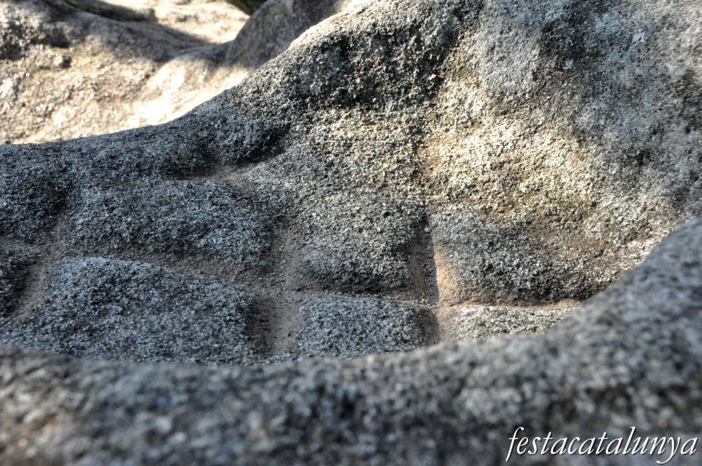 Roca del Vallès, La - Pedra de les Creus