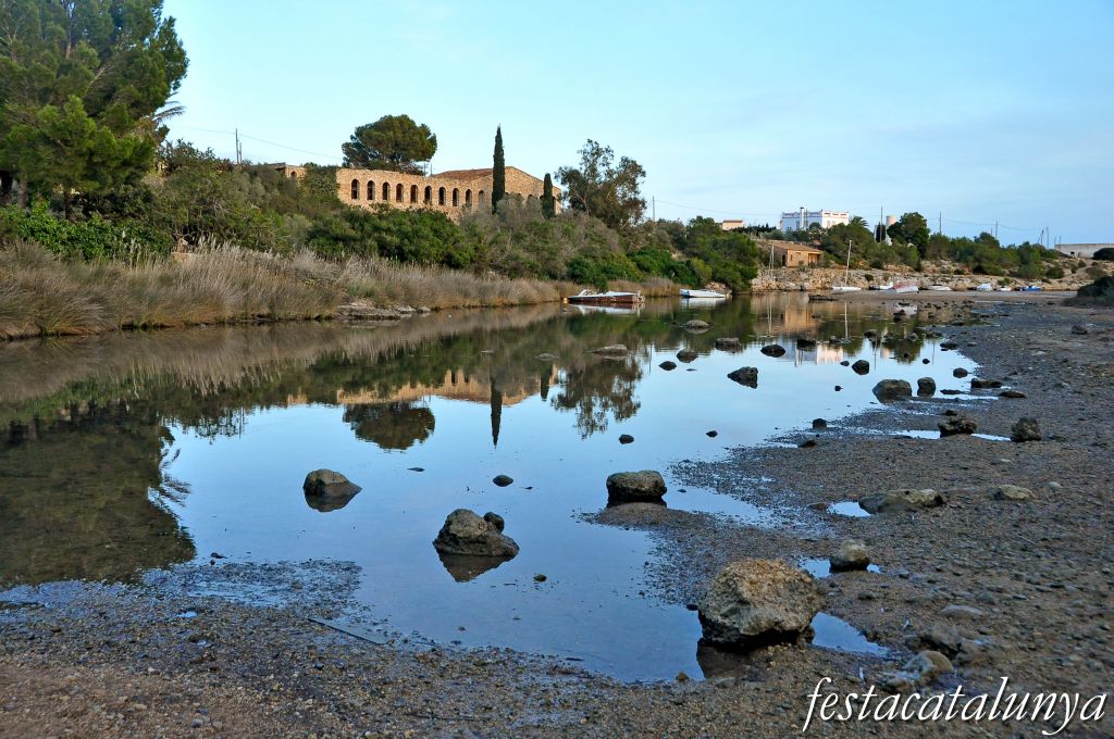 Port natural de l'Estany a l'Ametlla de Mar ***