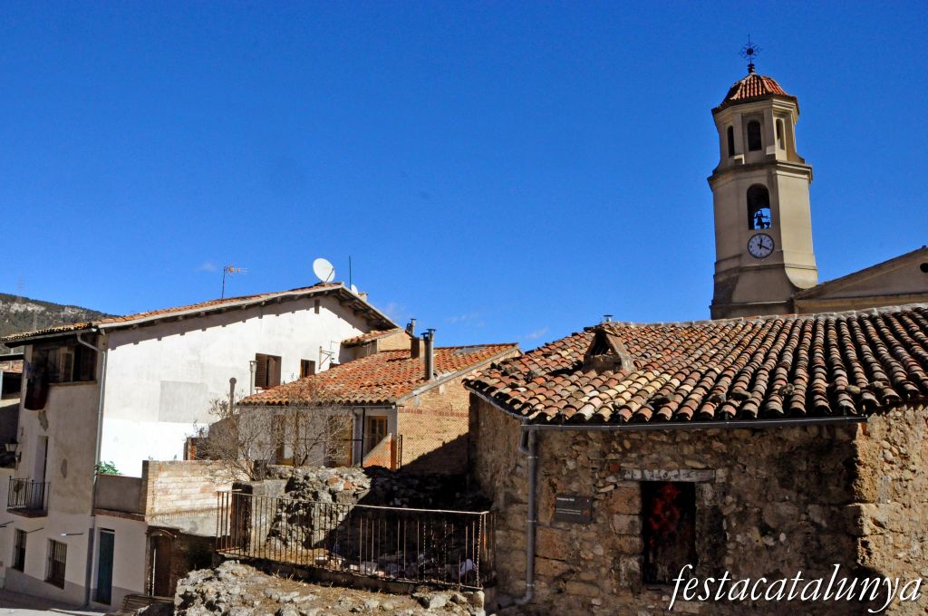 Pobla de Claramunt, La - Església parroquial de Santa Maria