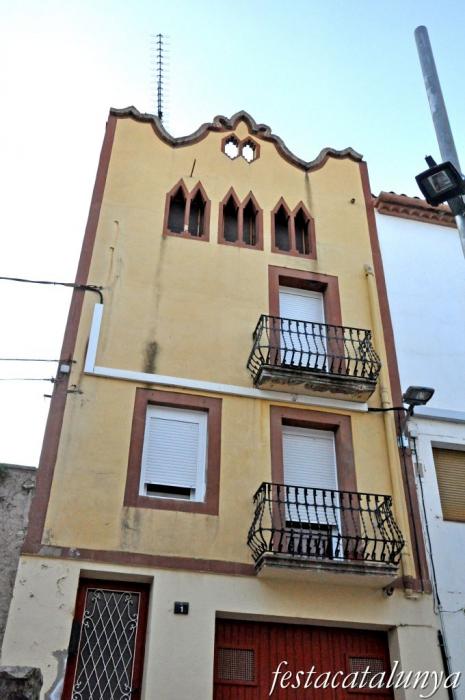 Pobla de Claramunt, La - Les Figueres (Plaça de l'Àngel, 1)