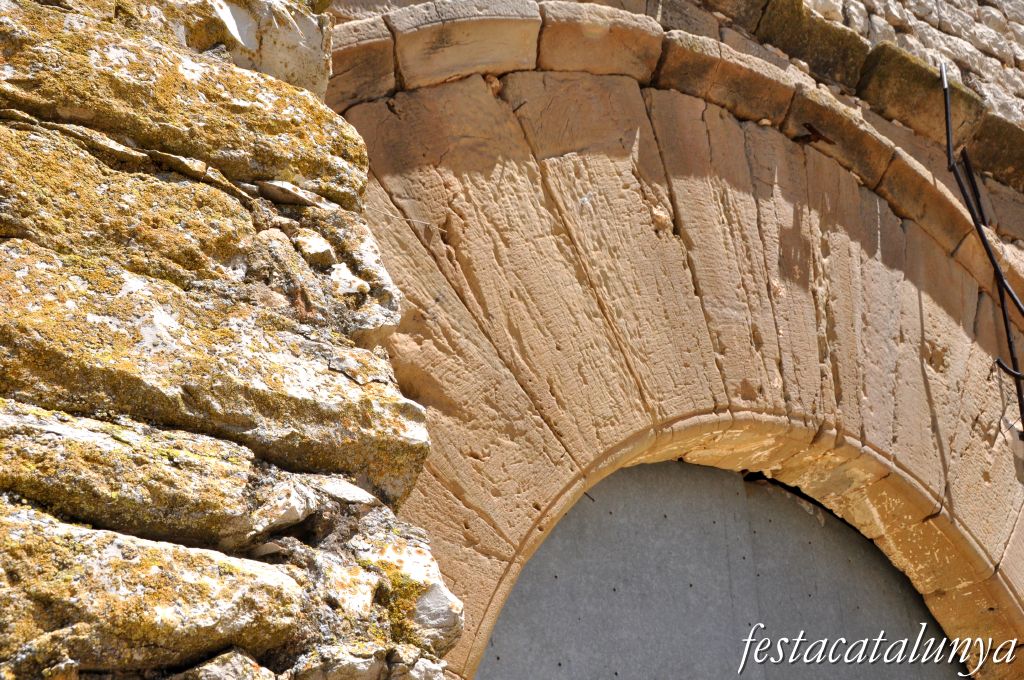 Cardosa, La - Església de Sant Pere o dels Sants Apòstols