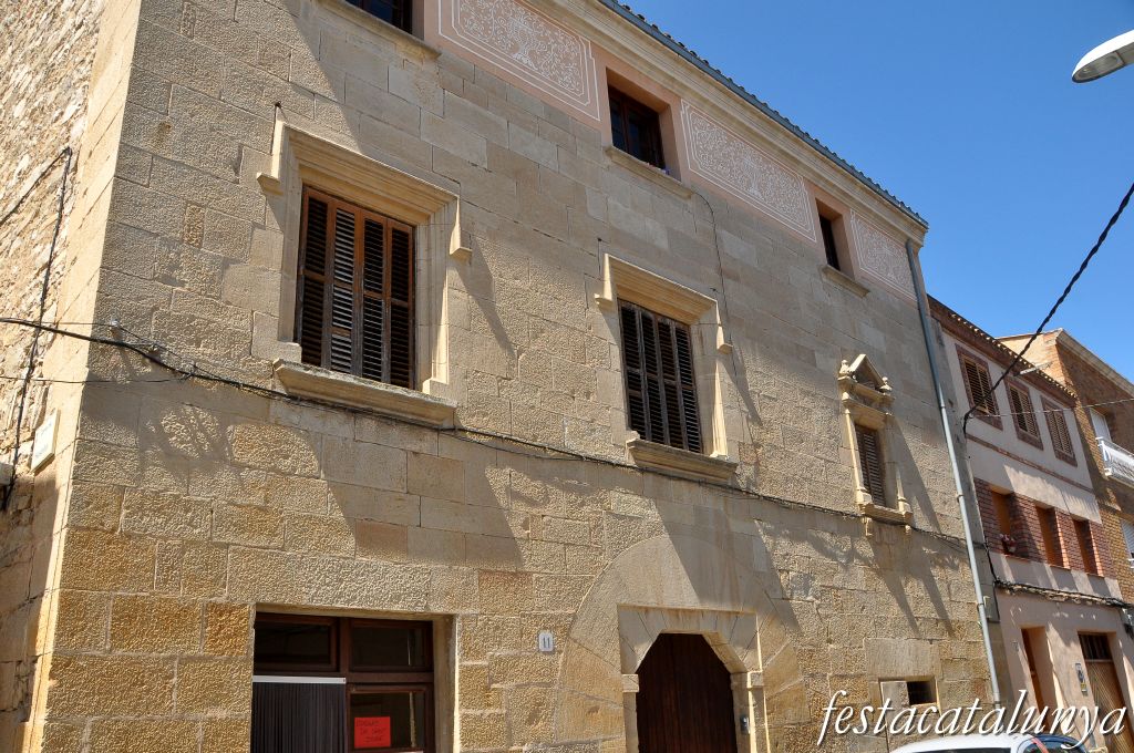 Vilagrassa - Nucli antic (Cal Giró)