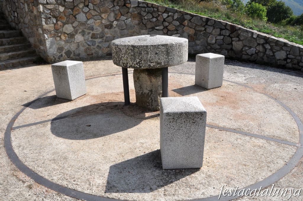 La Taula dels Tres Bisbes