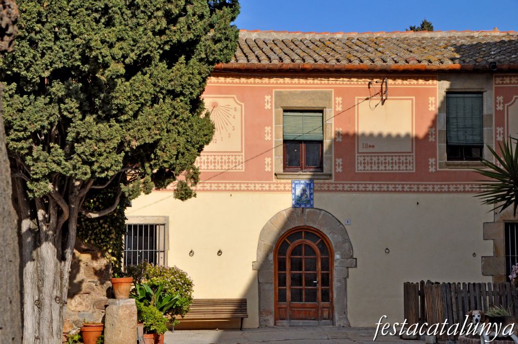 Plaça Jacint Verdaguer i voltants de Sant Just Desvern