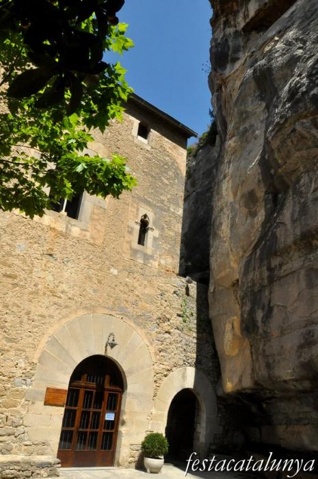 Bigues i Riells - Casa del Priorat (Sant Miquel del Fai)