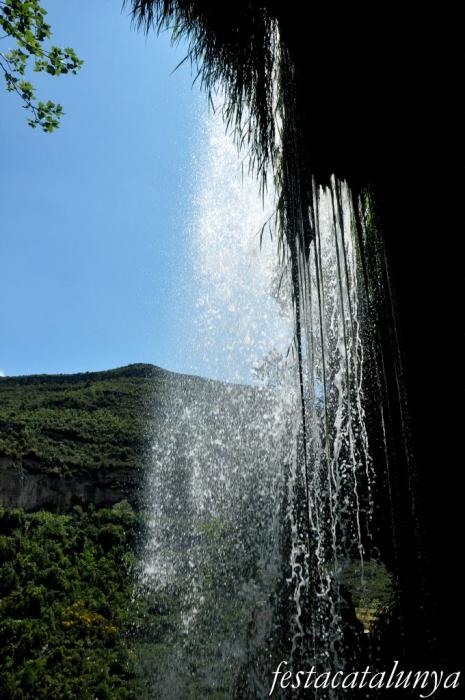 Bigues i Riells - Cascada del Tenes (Sant Miquel del Fai)