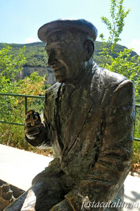 Bigues i Riells - Monument a Josep Pla (Sant Miquel del Fai)