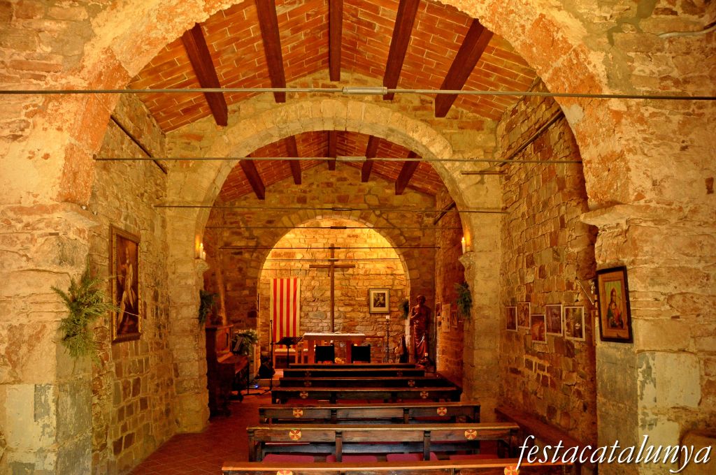 Capella de Sant Bartomeu de Mont-ràs a Bigues i Riells del Fai ***