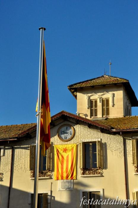 Ajuntament de Cardedeu, antiga torre Lligué ***