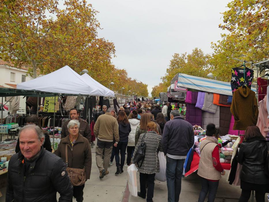 Mercat dels diumenges de Santa Margarida i els Monjos