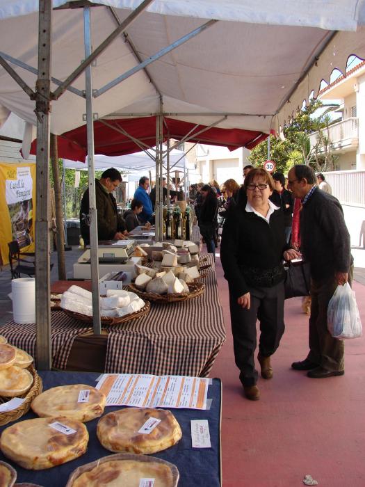 Mercat d'Artesania i Brocanters a Santa Margarida i els Monjos