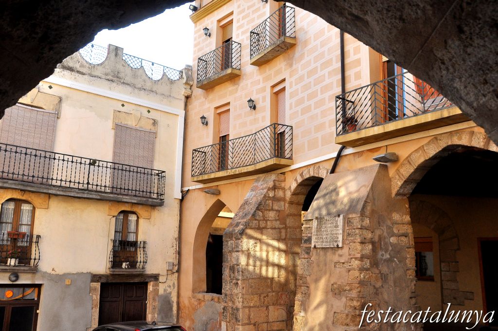 Piera - Voltes de la Plaça