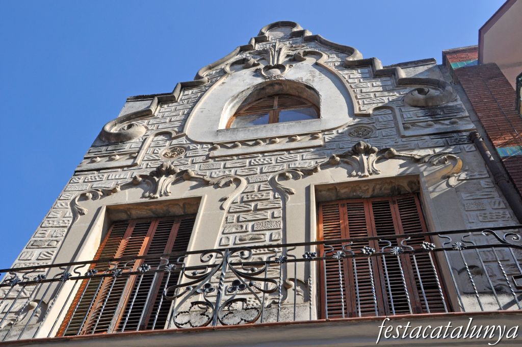 Piera - Carrer Sant Bonifaci (Ca l'Americano)