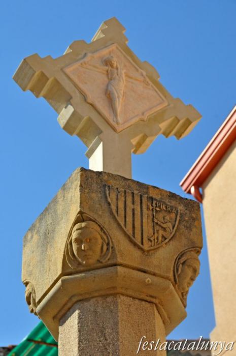 Piera - Fora muralles (Creu de terme)